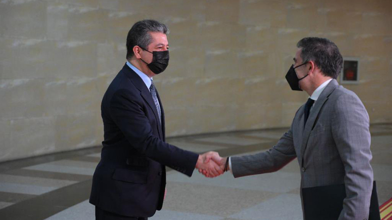 Kurdistan Region Prime Minister Masrour Barzani receiving Klemens Semtner, the German Consul General to Erbil , Feb. 12, 2022. (Photo: German Consulate General Twitter Account)